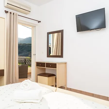 Bluewind Apartments - Near The Sea Kíssamos Dış mekan fotoğraf
